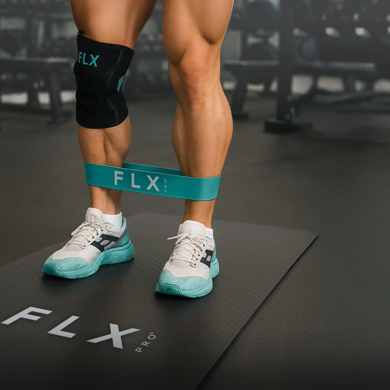 KNEE COMPRESSION SLEEVE